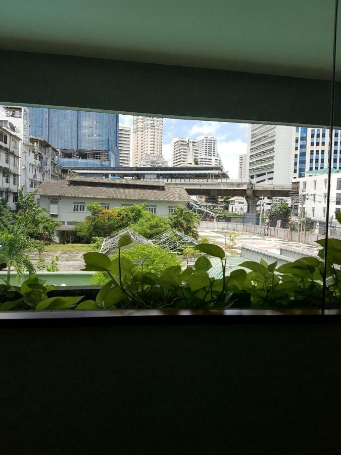 The Park Hotel Sukhumvit 7 Bangkok Ngoại thất bức ảnh