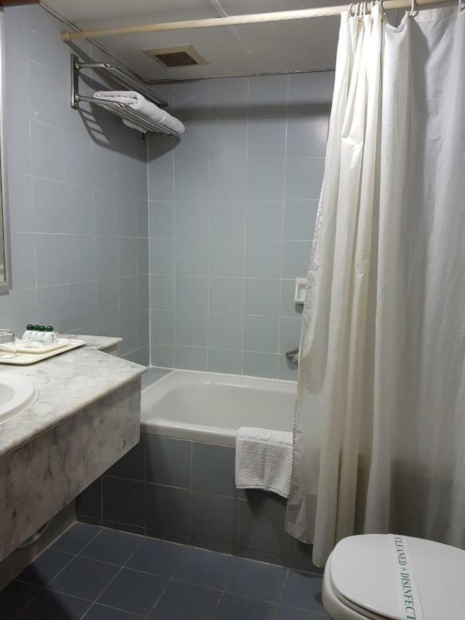 The Park Hotel Sukhumvit 7 Bangkok Ngoại thất bức ảnh