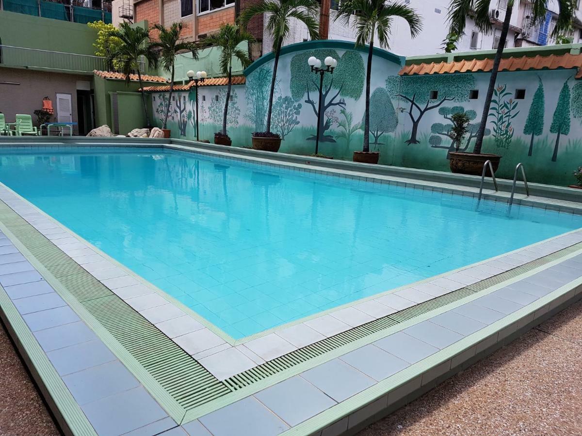 The Park Hotel Sukhumvit 7 Bangkok Ngoại thất bức ảnh