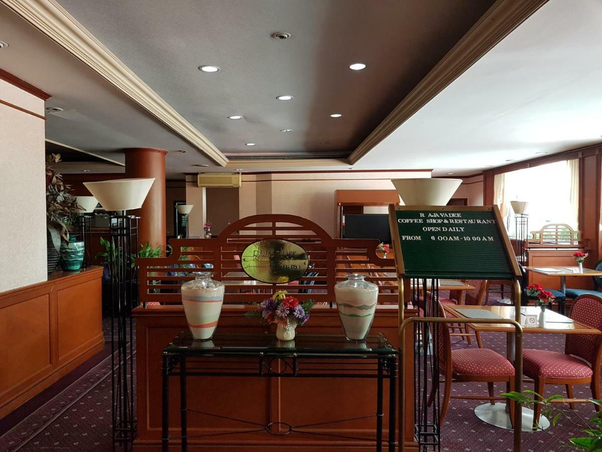 The Park Hotel Sukhumvit 7 Bangkok Ngoại thất bức ảnh